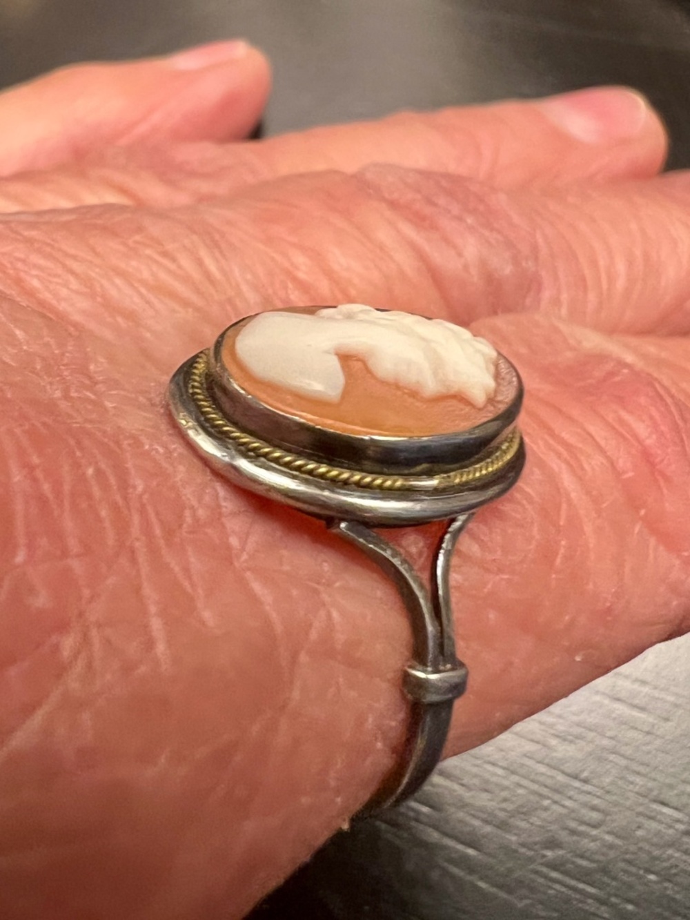 Estate Antique Cameo Ring 925 Silver Gold Rope Size 7.5 - 8 Hand Carved Woman - Picture 3 of 5